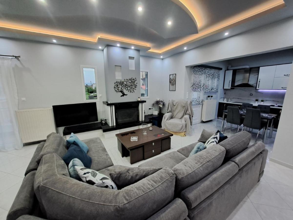 Luxury Apartment Амаринтос Екстериор снимка