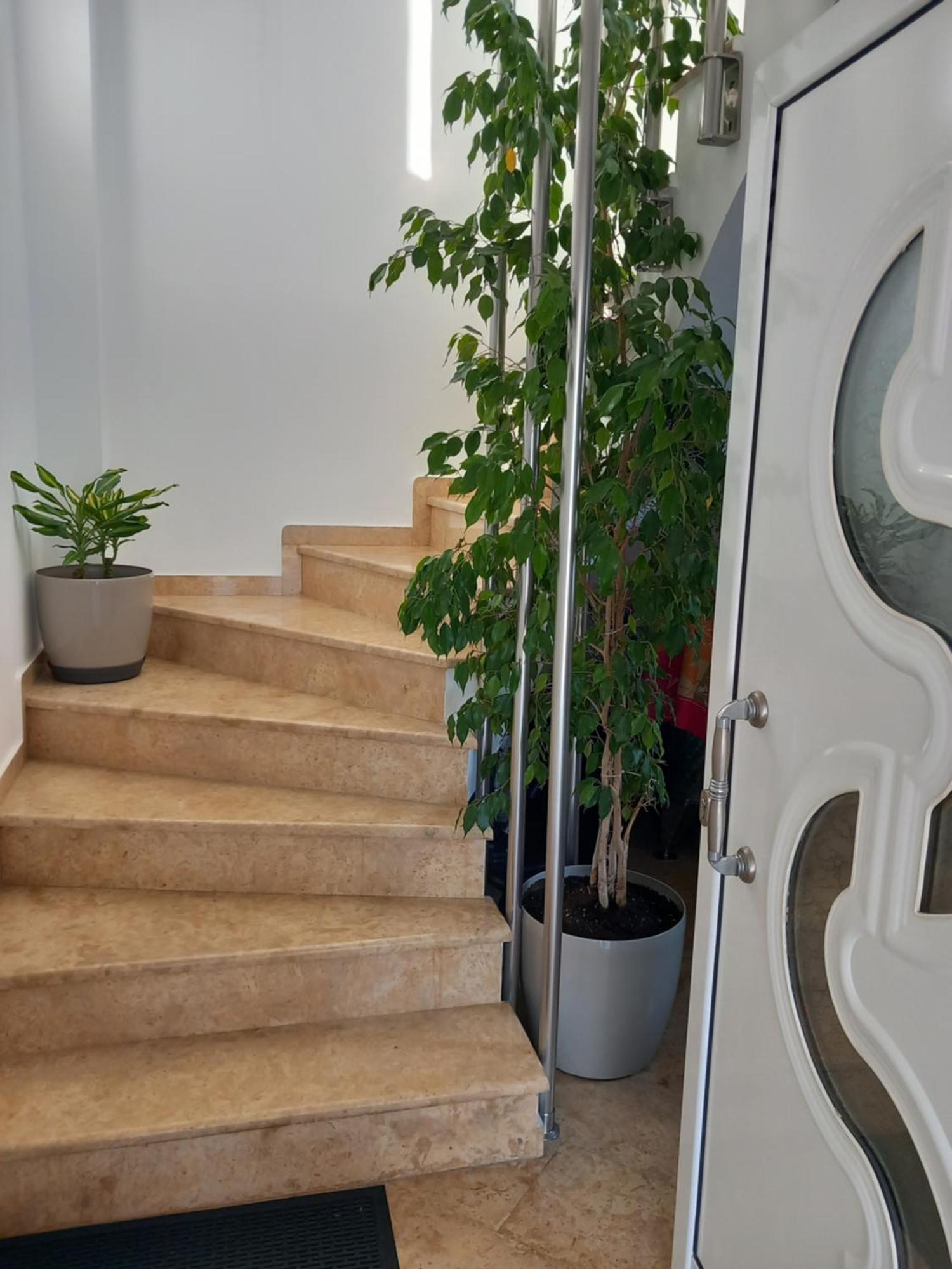 Luxury Apartment Амаринтос Екстериор снимка